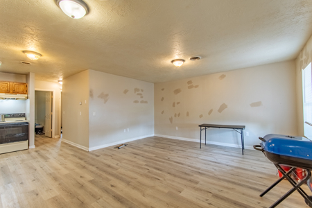 6-Unit Apartment Complex for Sale in Martin, TN - image 18