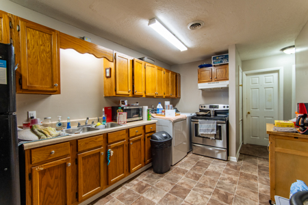 6-Unit Apartment Complex for Sale in Martin, TN - image 14