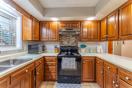 Well-Maintained Home for Sale in Dyer, TN - image 11