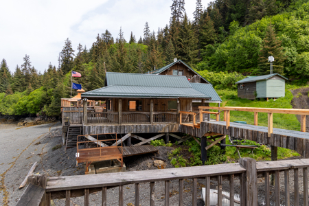 Cove Peaks Lodge - Alaska Oceanfront Lodge for Sale - image 34