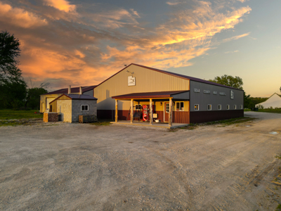 Home on land For Sale Cedar County Mo - image 22