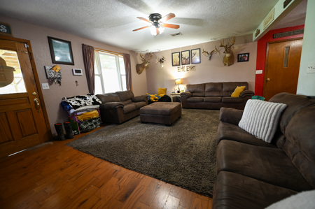 Home on land For Sale Cedar County Mo - image 3