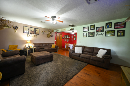 Home on land For Sale Cedar County Mo - image 2