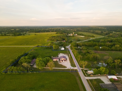 Home on land For Sale Cedar County Mo - image 47