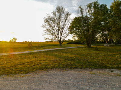Home on land For Sale Cedar County Mo - image 49