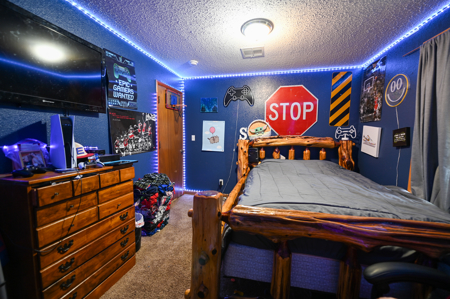 Home on land For Sale Cedar County Mo - image 13