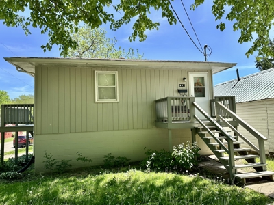 Charming 3-Bedroom Raised Ranch on a Corner Lot in Shenandoah! - image 3