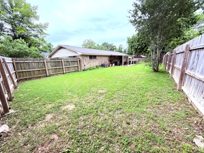 Winnsboro - Wood County Texas - Beautifully Updated Brick in Town - image 33