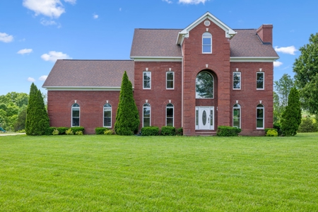 Country Home for Sale in Lewis County, Tennessee - image 1