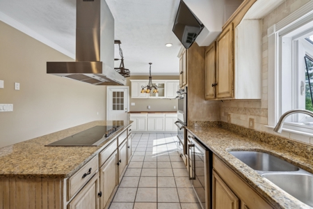 Country Home for Sale in Lewis County, Tennessee - image 11