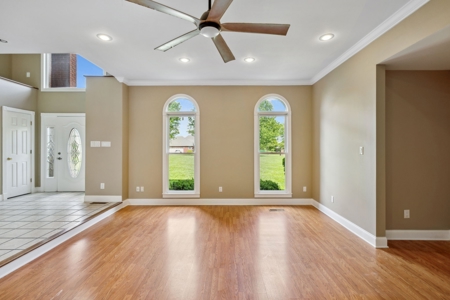 Country Home for Sale in Lewis County, Tennessee - image 5