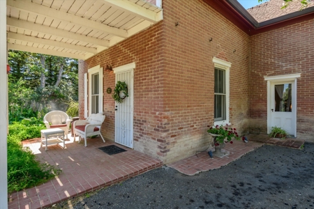 Historic Capay Valley, California Ranch Properties for Sale - image 8