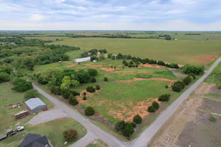 8 Acres for Sale, Clinton, Washita County, OK - image 3