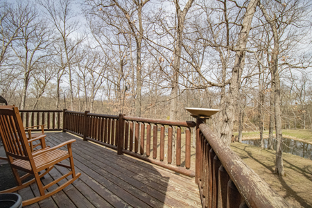 Log home acreage for sale in Jones County Iowa - image 33