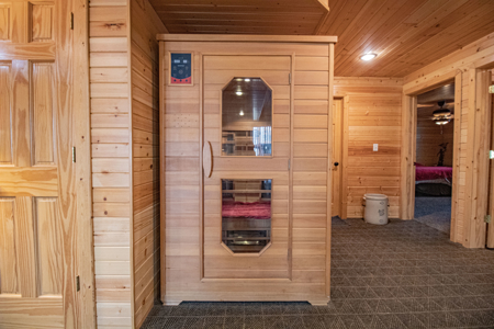 Log home acreage for sale in Jones County Iowa - image 25