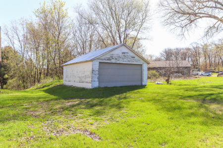 Updated Farm Home with land for sale Waupaca County - image 42