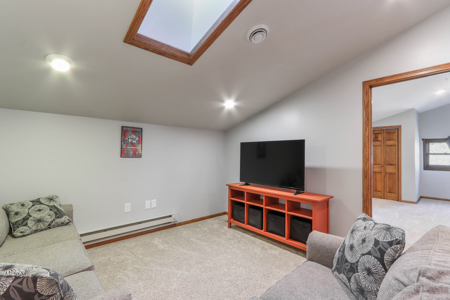 Updated Farm Home with land for sale Waupaca County - image 22
