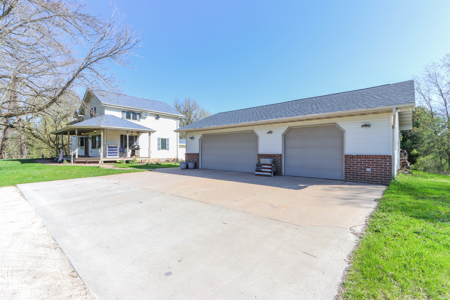 Updated Farm Home with land for sale Waupaca County - image 41