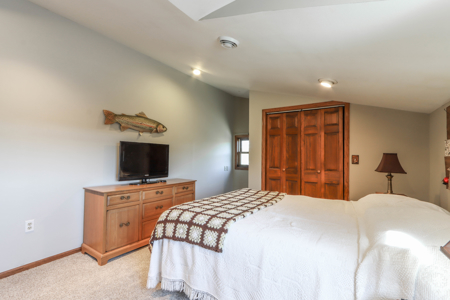 Updated Farm Home with land for sale Waupaca County - image 27
