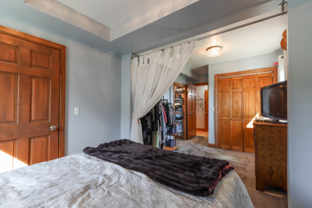 Updated Farm Home with land for sale Waupaca County - image 16
