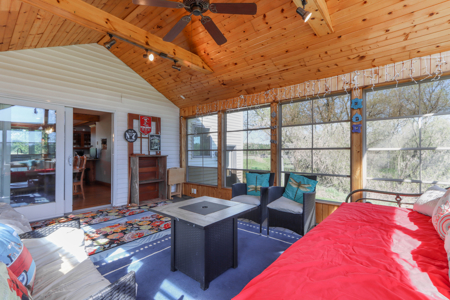 Updated Farm Home with land for sale Waupaca County - image 12