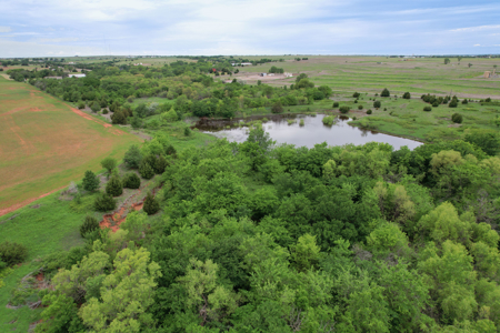 19 Acres for Sale, Clinton, Washita County, Oklahoma - image 12