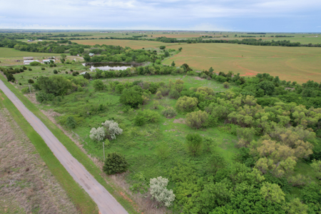 19 Acres for Sale, Clinton, Washita County, Oklahoma - image 20