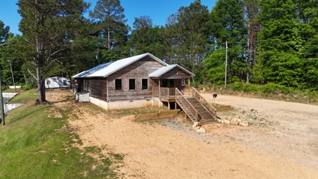 Commercial Property with Building for Sale in Camden, Alabama - image 5