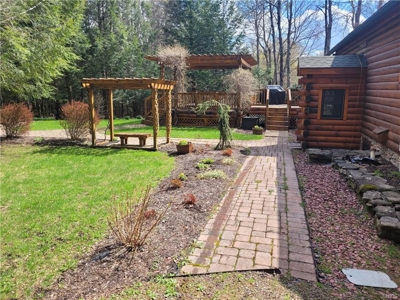 Fully Furnished Log Home For Sale in Jefferson, New York - image 4