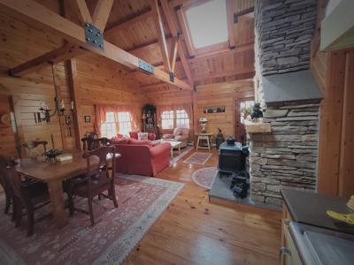 Fully Furnished Log Home For Sale in Jefferson, New York - image 19