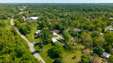 Home in Town for sale in Thayer, Missouri - image 41