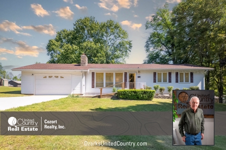 Home in Town for sale in Thayer, Missouri - image 1
