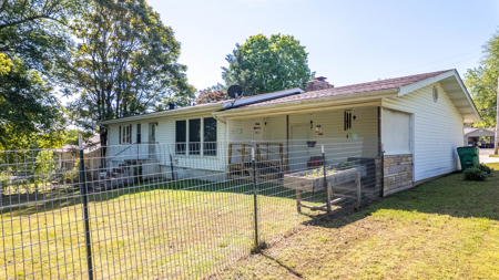 Home in Town for sale in Thayer, Missouri - image 36