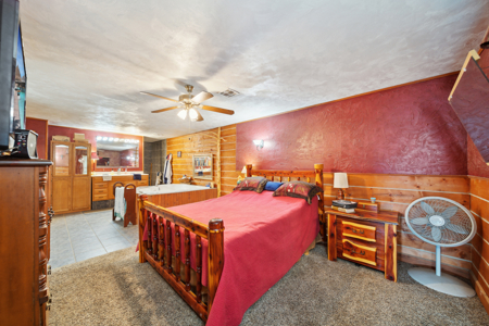 Log Home on 243 Acres, Hunting Land with Panoramic Views - image 30