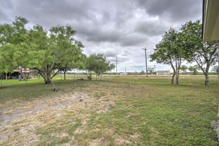 Well-Maintained 3/2 Brick Home on Corner Lot in Orange Grove ISD - image 8