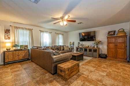 Well-Maintained 3/2 Brick Home on Corner Lot in Orange Grove ISD - image 11