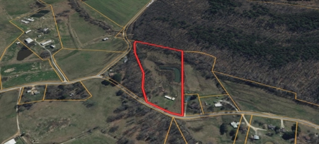 Small Acreage w/ Home and Private Lake for Sale near Paris, TN - image 19