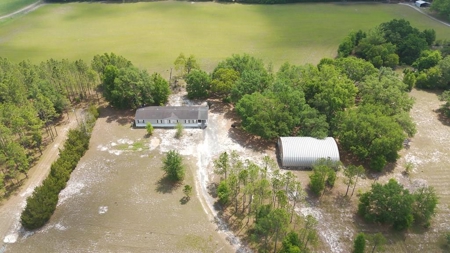 5 Acre Potential Mini Farm in Bell set on a sloped hill - image 33