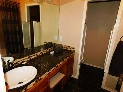 Beautiful home on 56.43 acres with a View of Abilene Tx - image 18