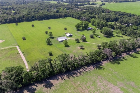 Country Home for Sale in Trenton FL! - image 15