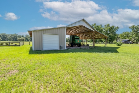 Country Home for Sale in Trenton FL! - image 19