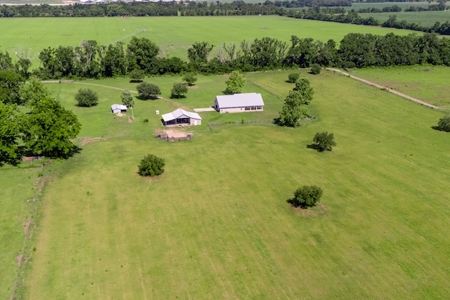 Country Home for Sale in Trenton FL! - image 17