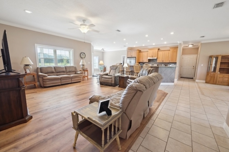 Country Home for Sale in Trenton FL! - image 32