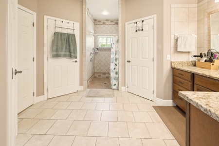Country Home for Sale in Trenton FL! - image 23