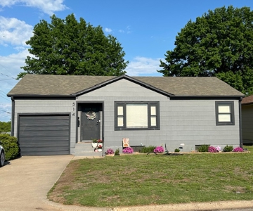 Welcome to this adorably updated 2 bedroom, 2 bath, Charming Home - image 1