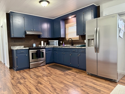 Home for sale with 4 Bed/1Bath in Geneva, Alabama in town - image 4