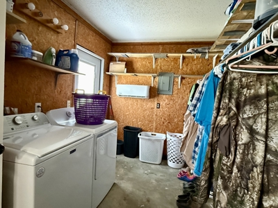 Home for sale with 4 Bed/1Bath in Geneva, Alabama in town - image 15