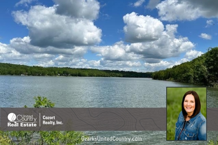 Lake Front Property for sale Izard County - image 1