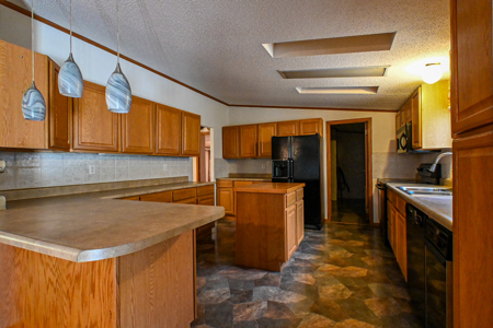 Home on land for sale in Hickory County Missouri - image 32