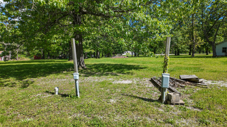 Home on land for sale in Hickory County Missouri - image 7